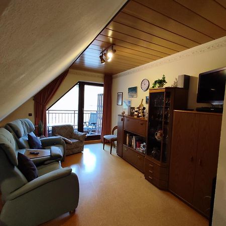 Panorama Oase Ferienwohnung Mit Blick Auf Mosel Und Reichsburg Cochem Buitenkant foto